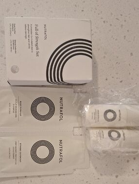 Nutrafol Mini Shampoos And Conditioners